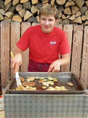 20070528 184104ad.jpg